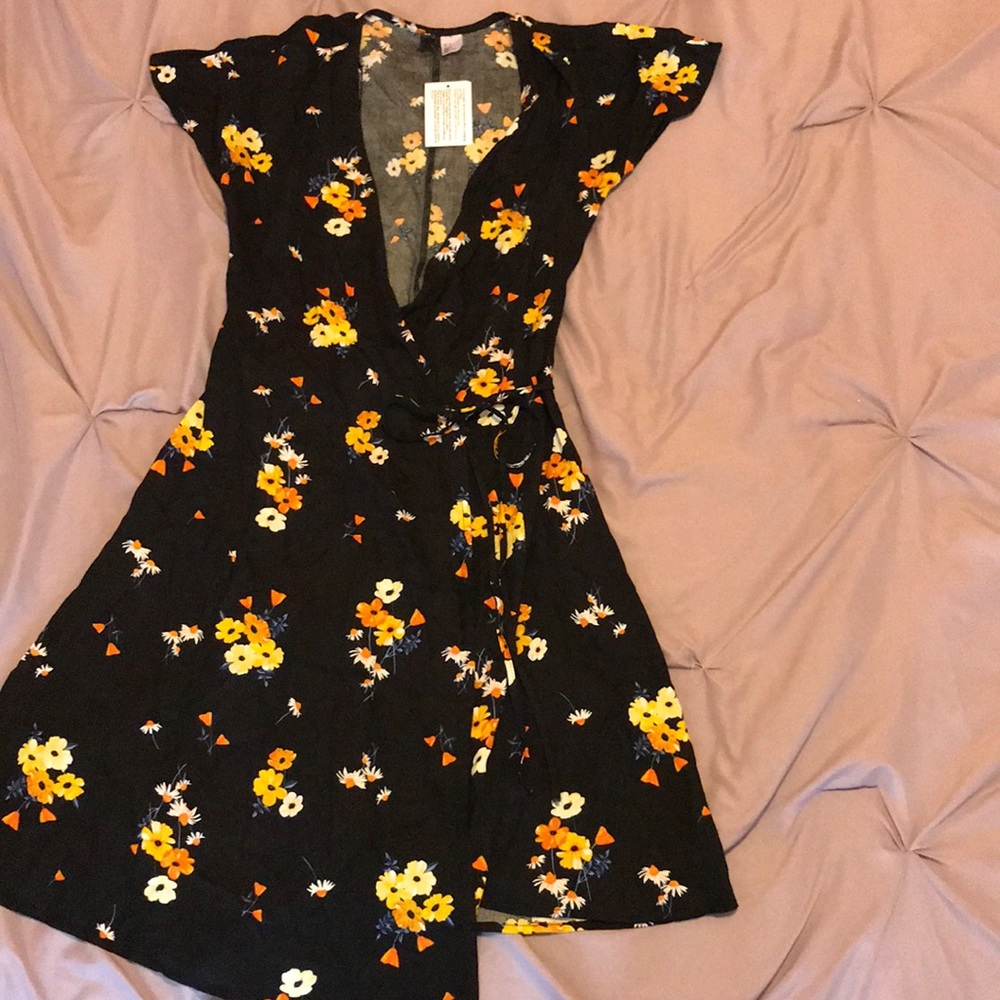 Wrap dress NWOT